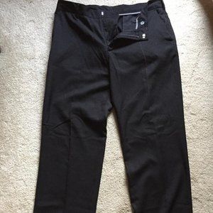 VAN HEUSEN MEN'S BLACK SLACKS